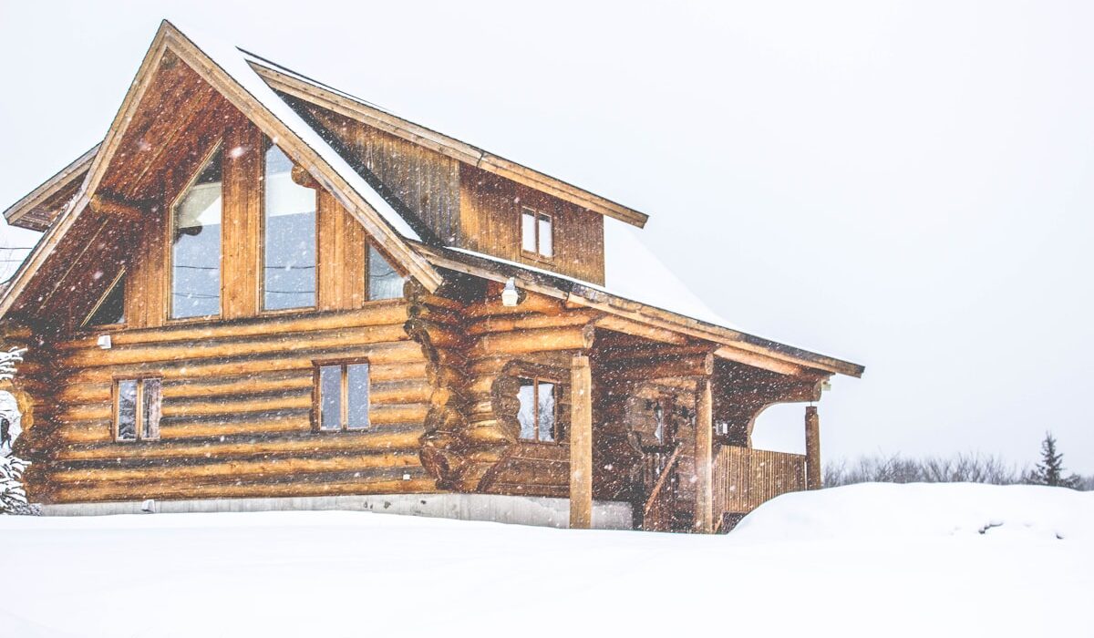 Mountain Lodge — Manali